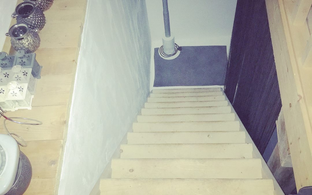 house reno : stairs : update 1